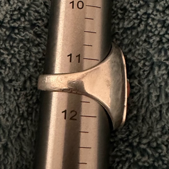 Vintage Native American (Zuni) Multi-Stone Inlaid Heavy Sterling Silver Ring - Picture 3 of 5